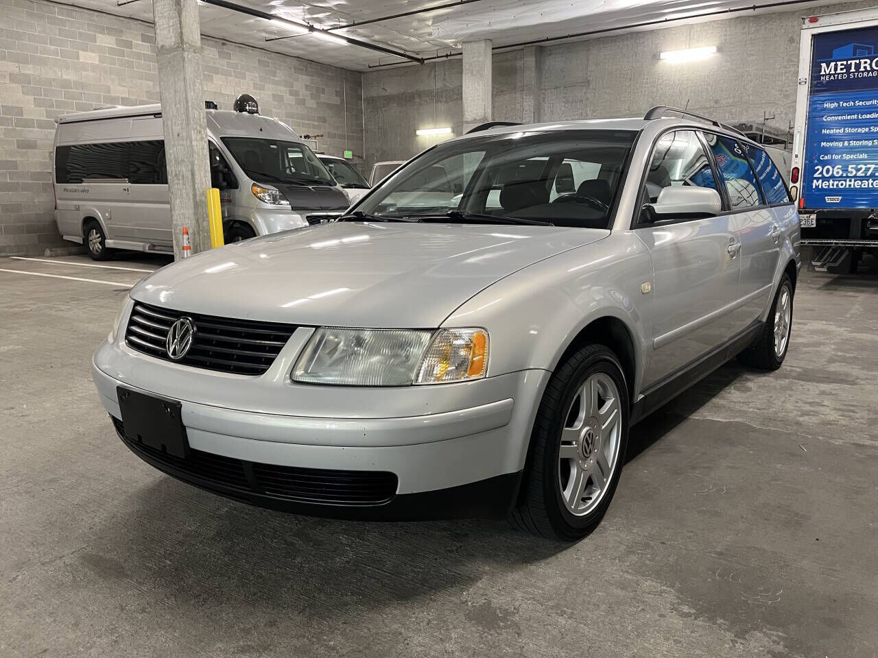 2000 VOLKSWAGEN Passat