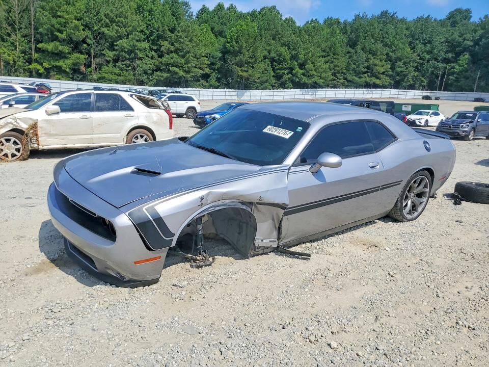 2017 DODGE Challenger