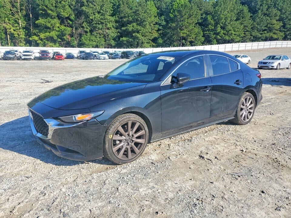 2021 MAZDA Mazda3