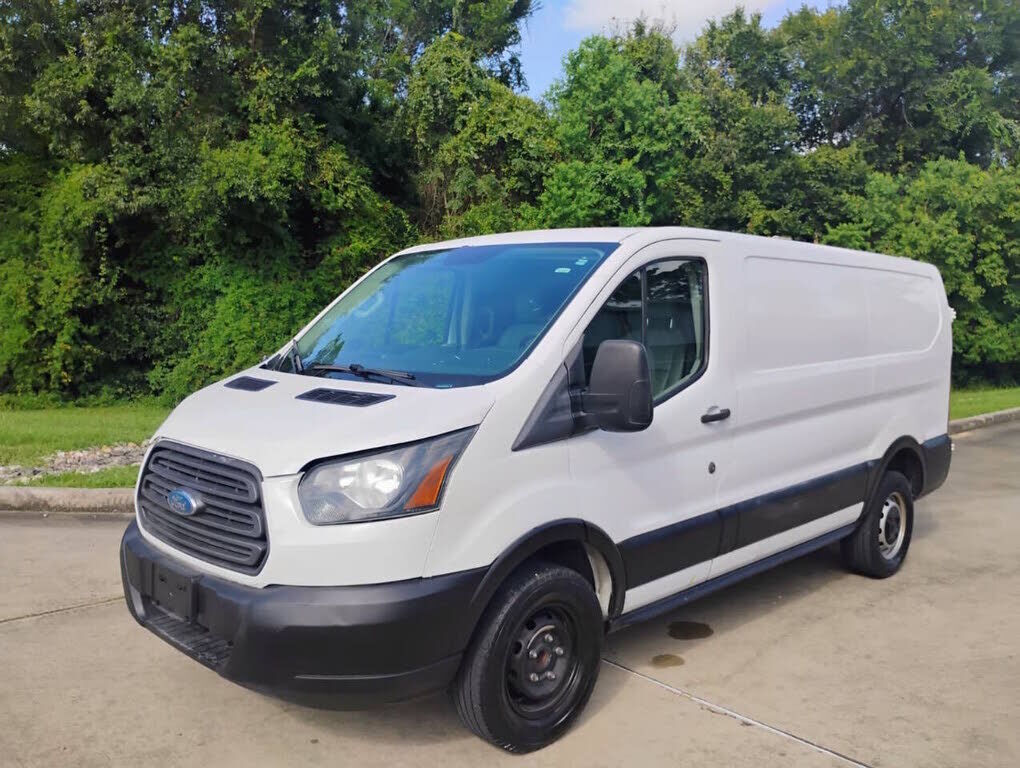 2015 FORD Transit