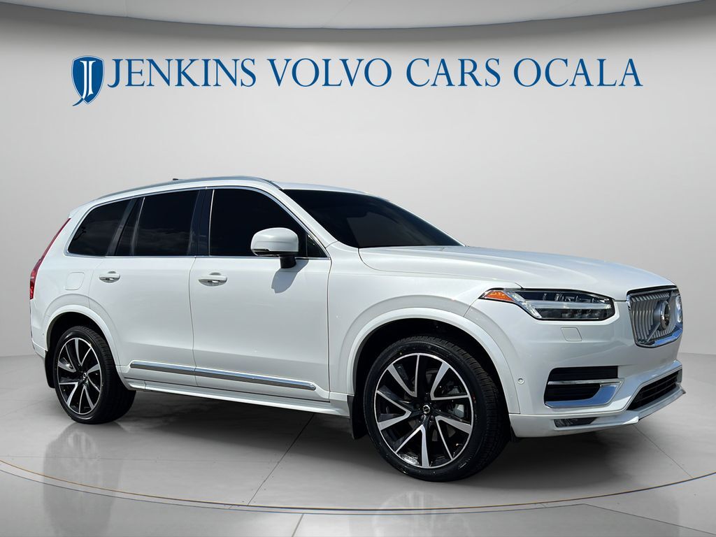 2023 VOLVO XC90