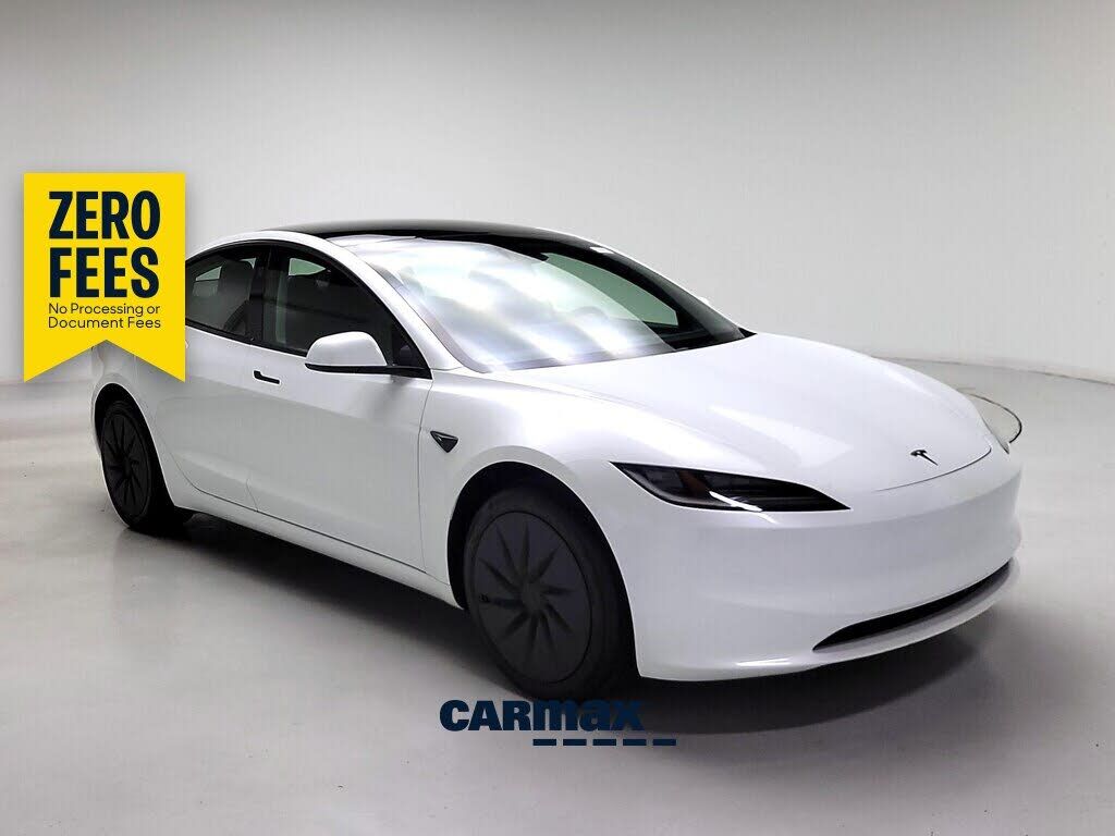 2025 TESLA Model 3