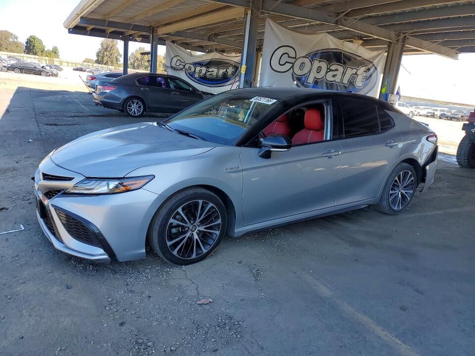 2021 TOYOTA Camry