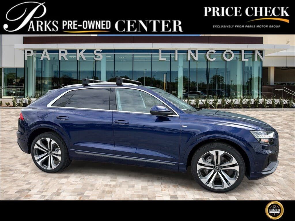 2021 AUDI Q8