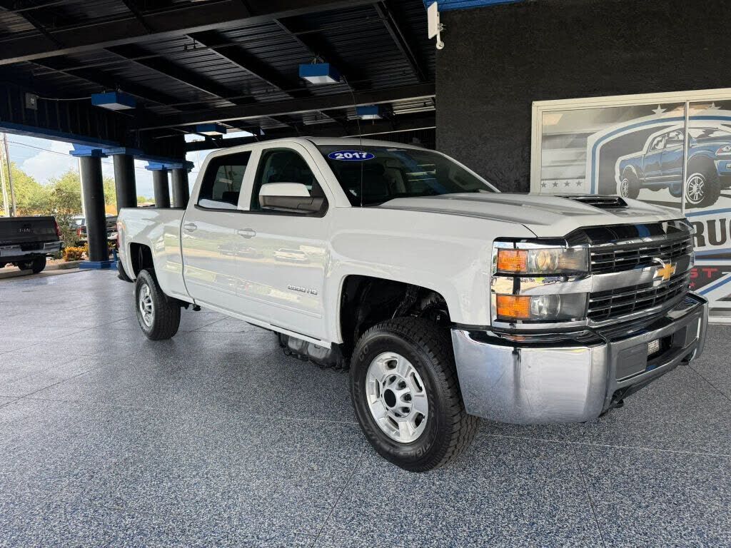 2017 CHEVROLET Silverado