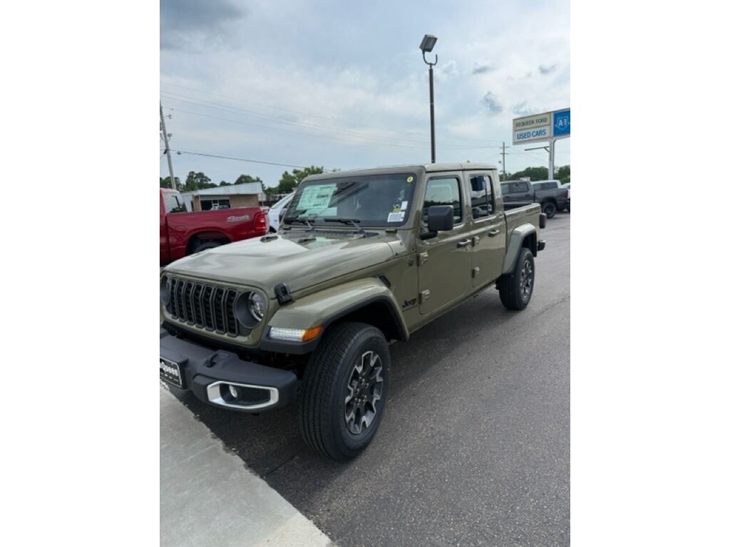 2026 JEEP Gladiator