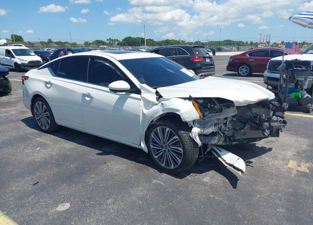 2024 NISSAN Altima