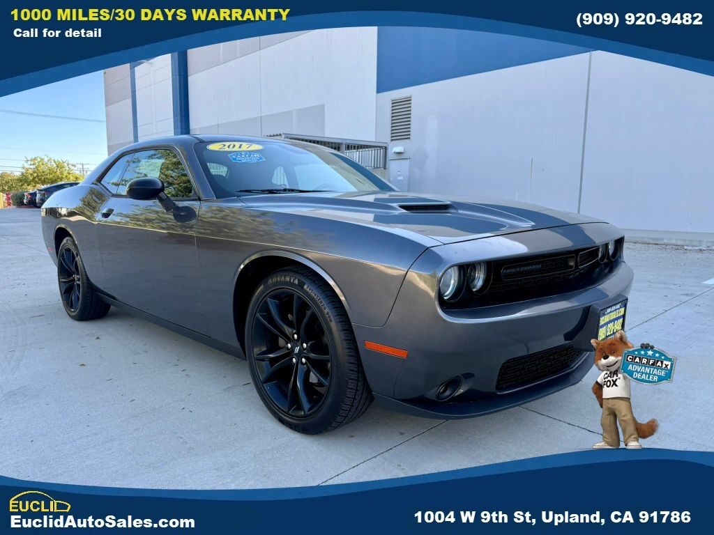 2017 DODGE Challenger
