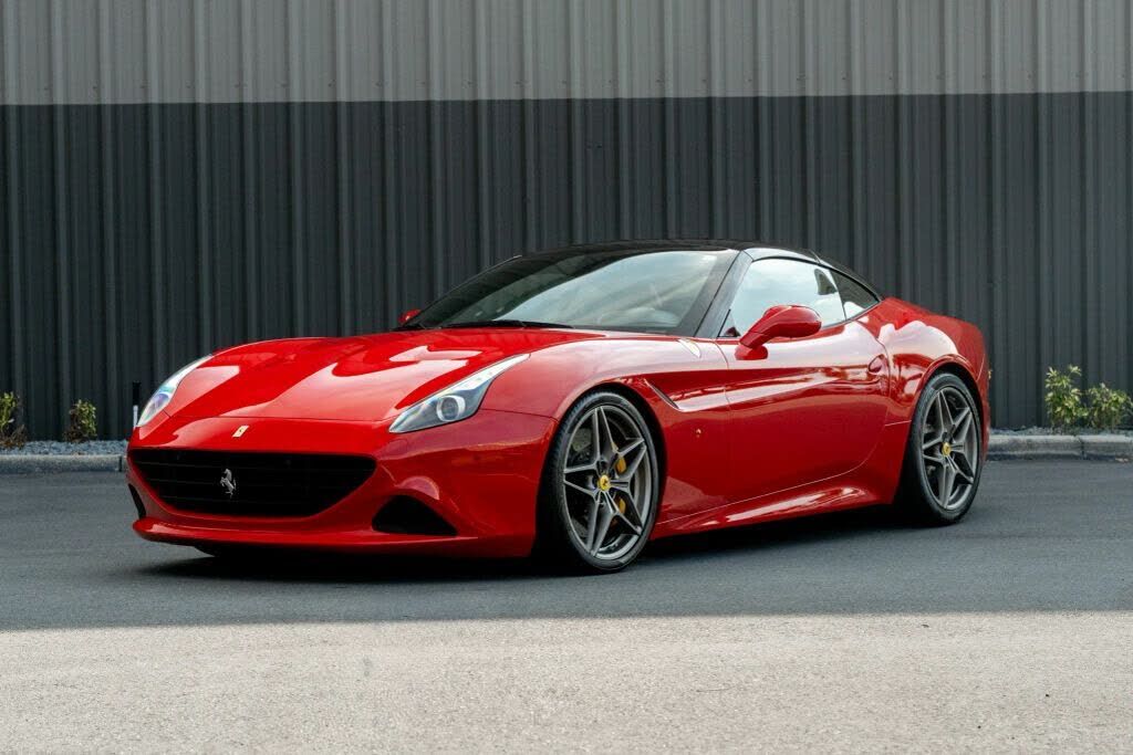 2017 FERRARI California T