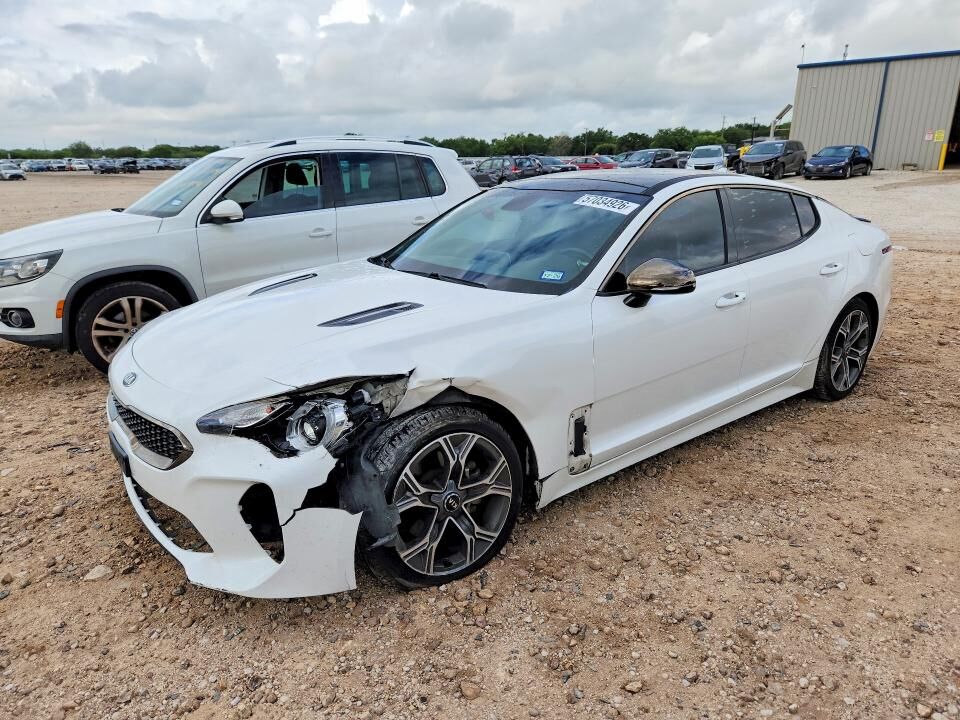 2020 KIA Stinger