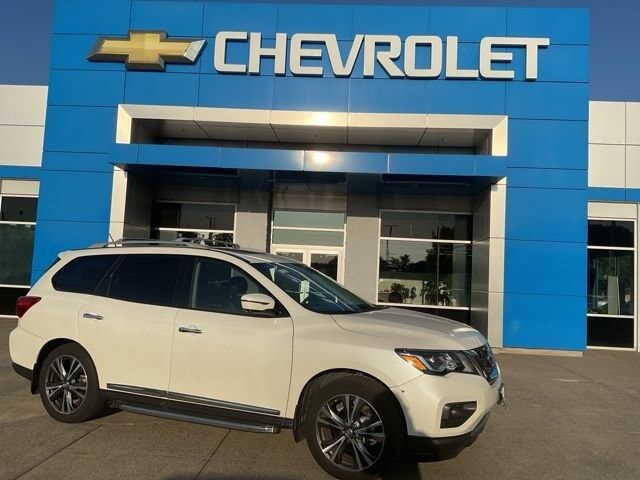 2018 NISSAN Pathfinder