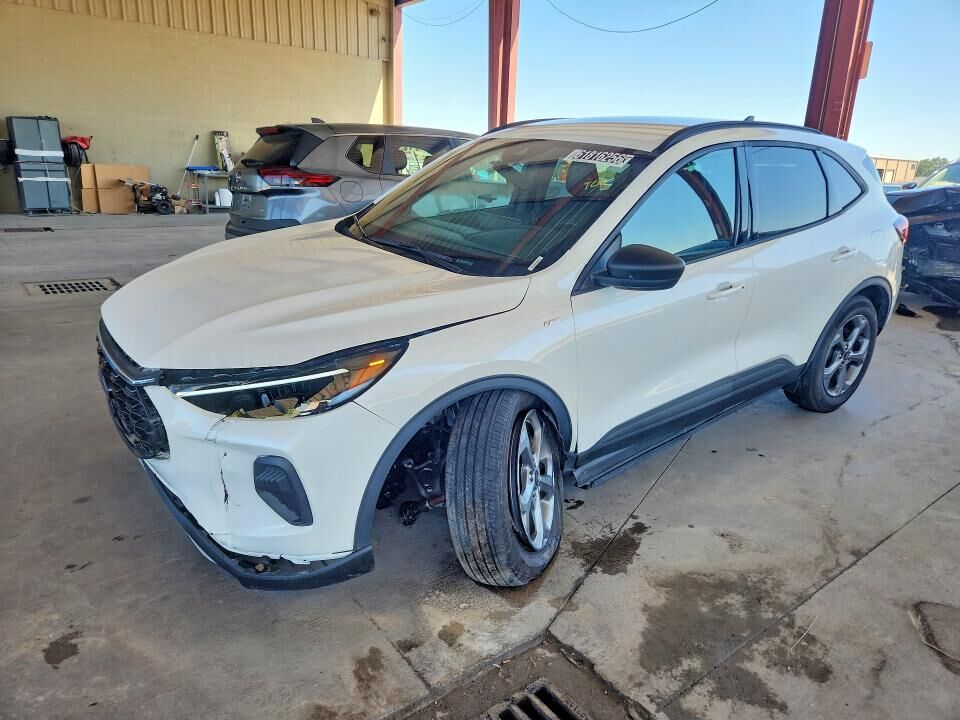 2025 FORD Escape
