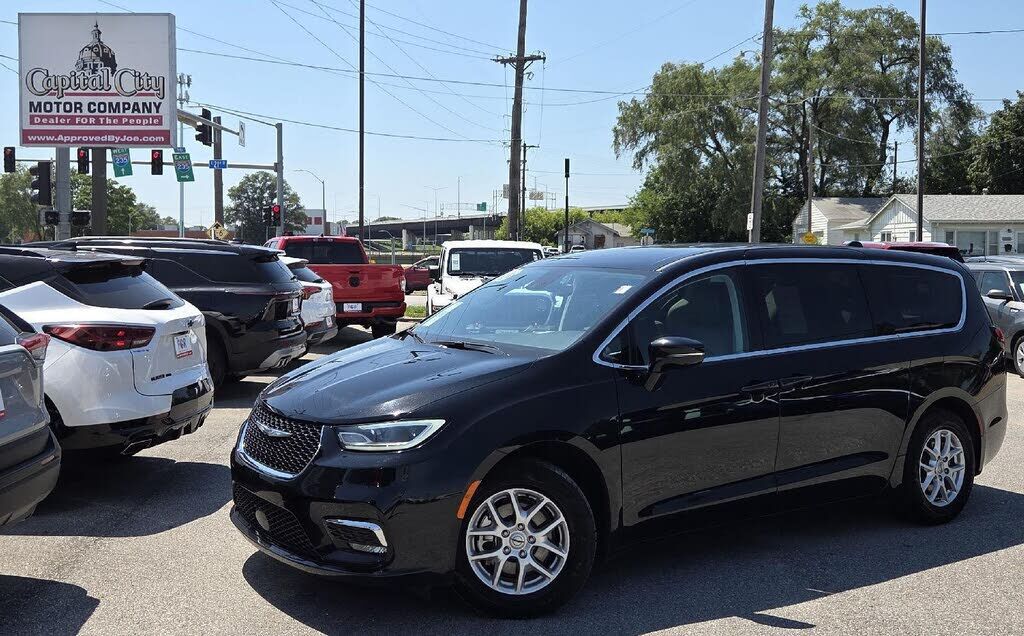 2024 CHRYSLER Pacifica