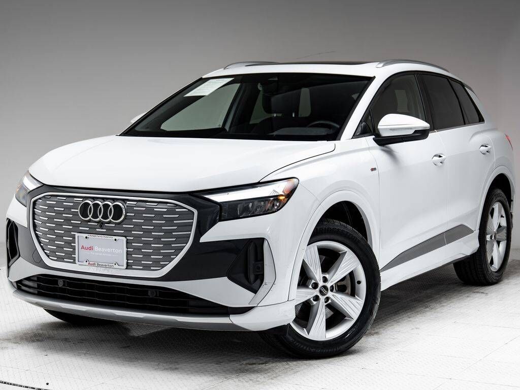 2023 AUDI Q4