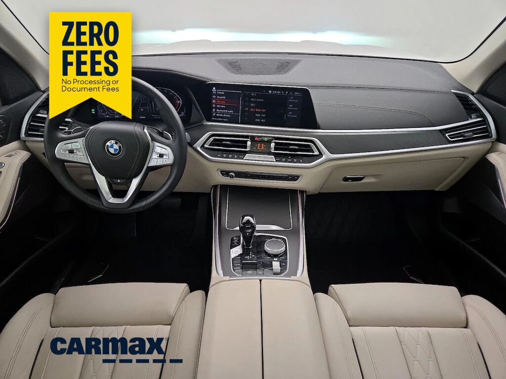 2022 BMW X7