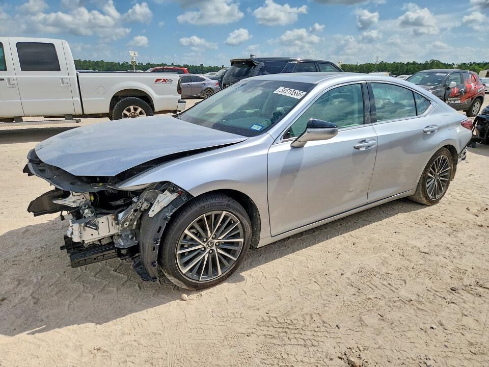 2025 LEXUS ES