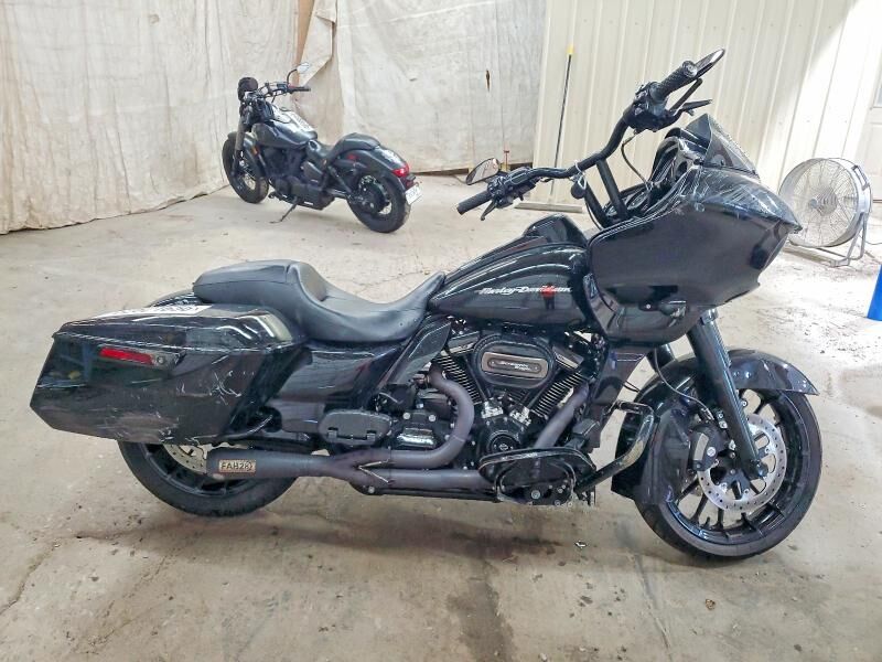 2017 HARLEY DAVIDSON FLTRXS / Road Glide Special