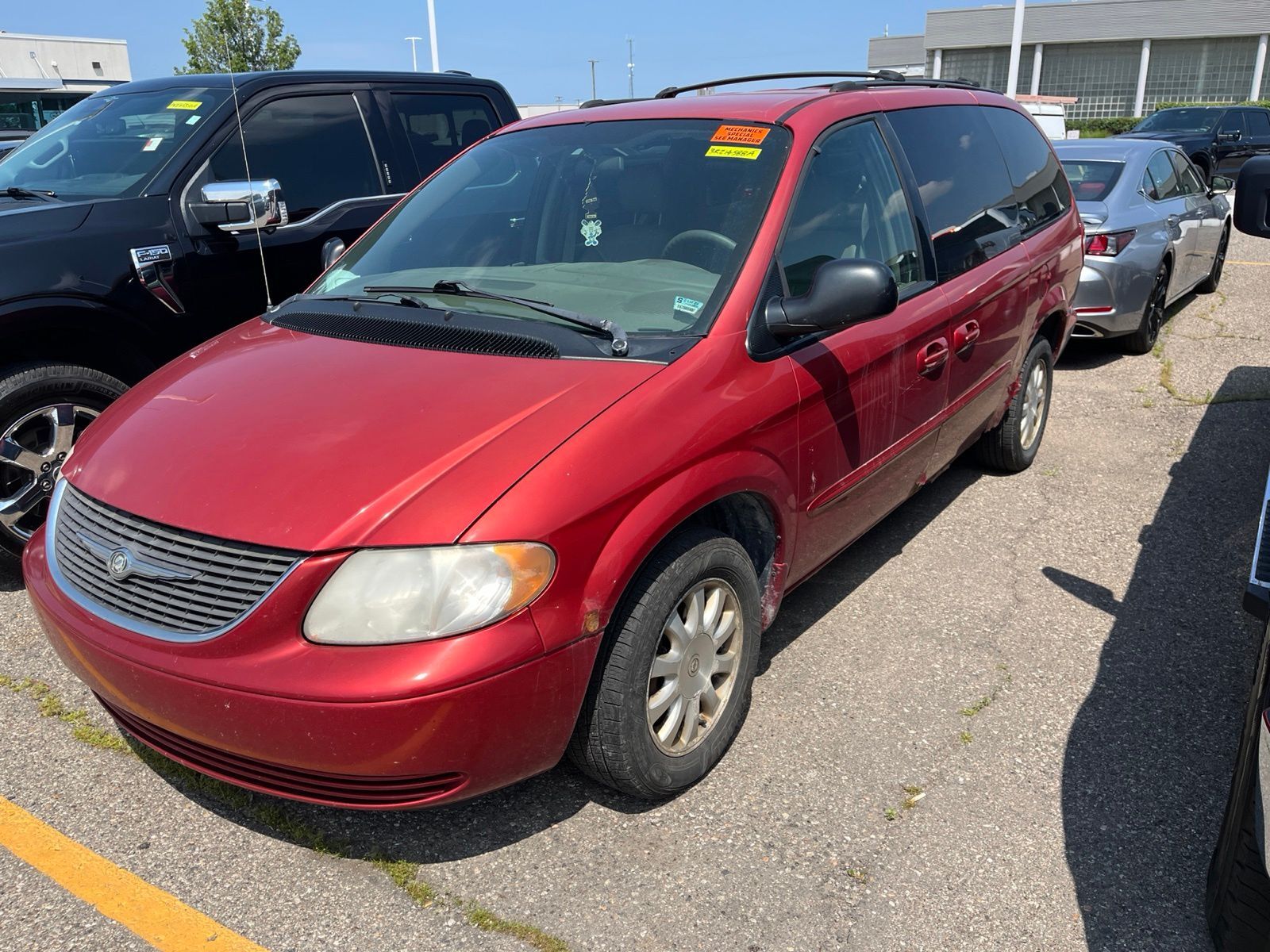 2003 CHRYSLER Town and Country