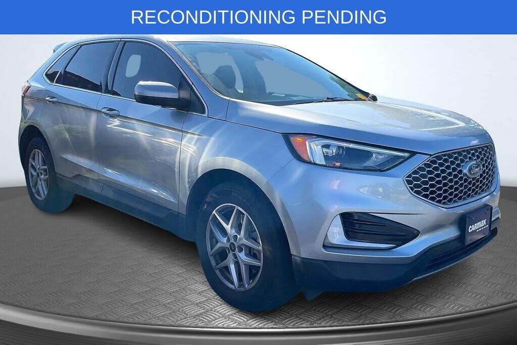 2023 FORD Edge