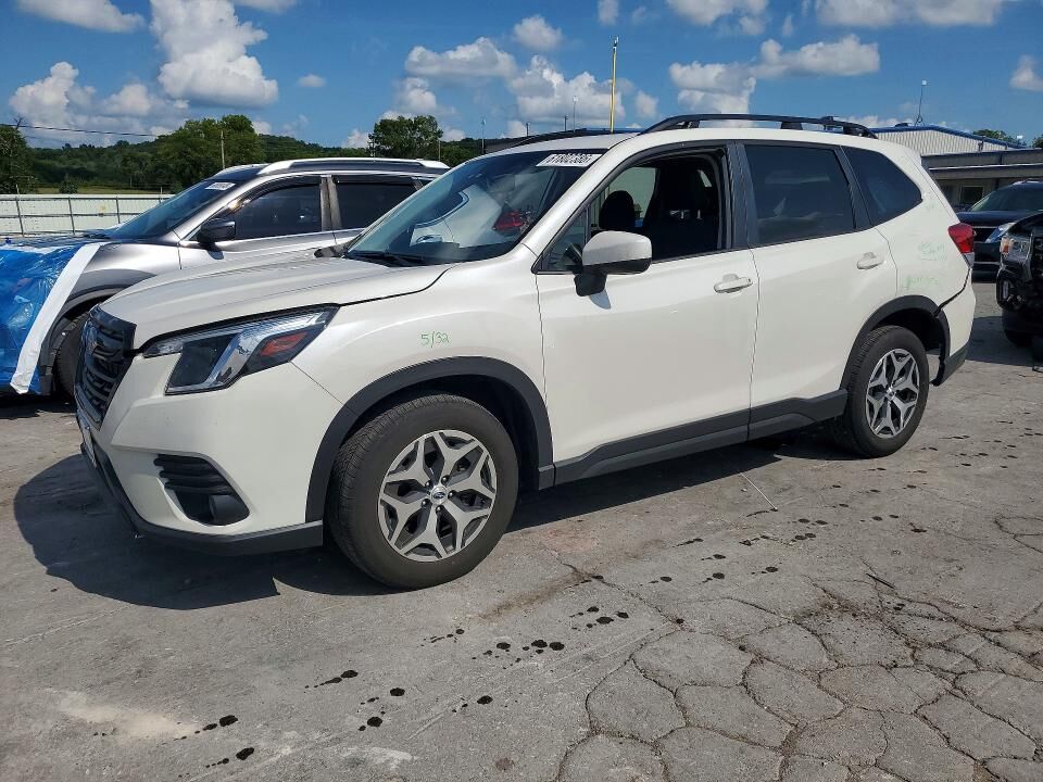2022 SUBARU Forester