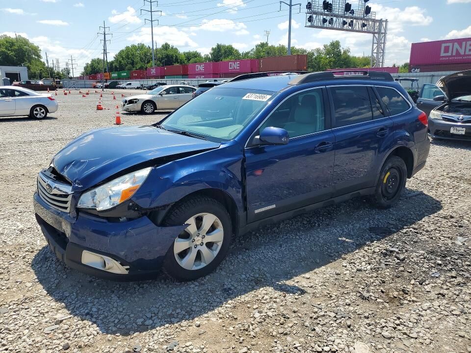 2010 SUBARU Outback
