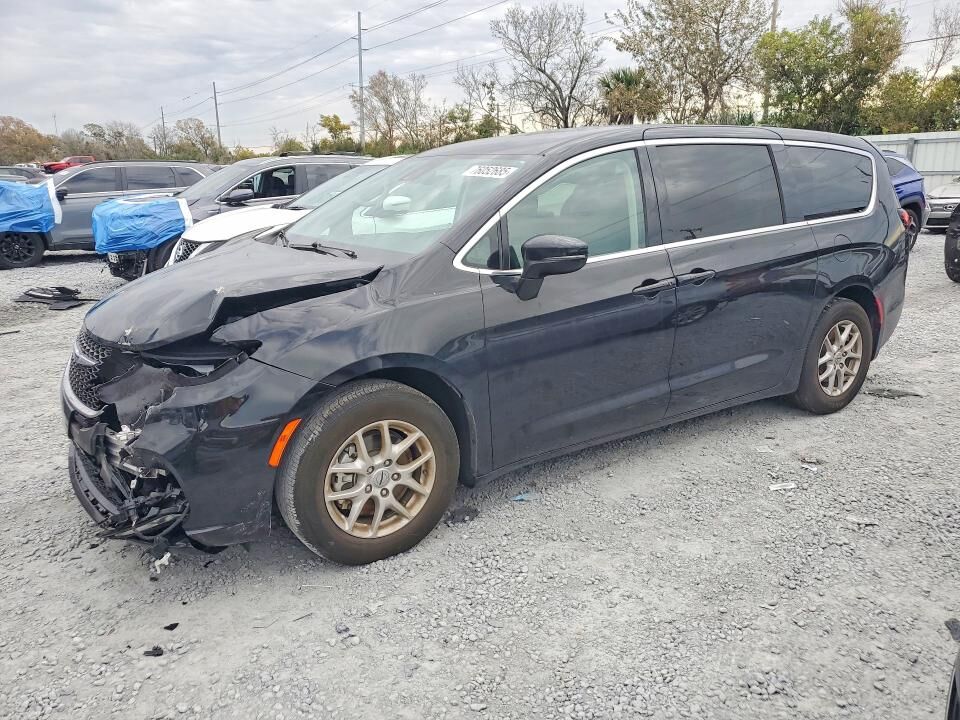 2024 CHRYSLER Pacifica