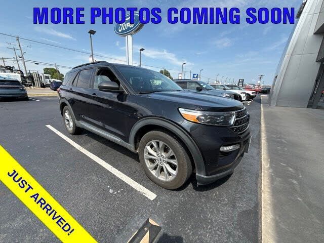 2021 FORD Explorer
