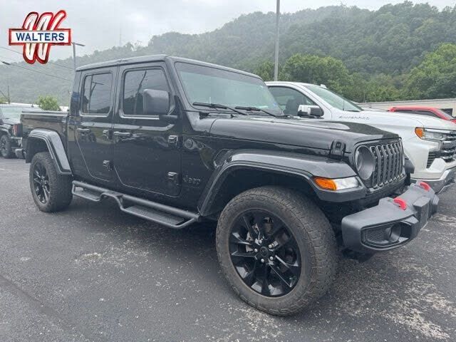 2025 JEEP Gladiator