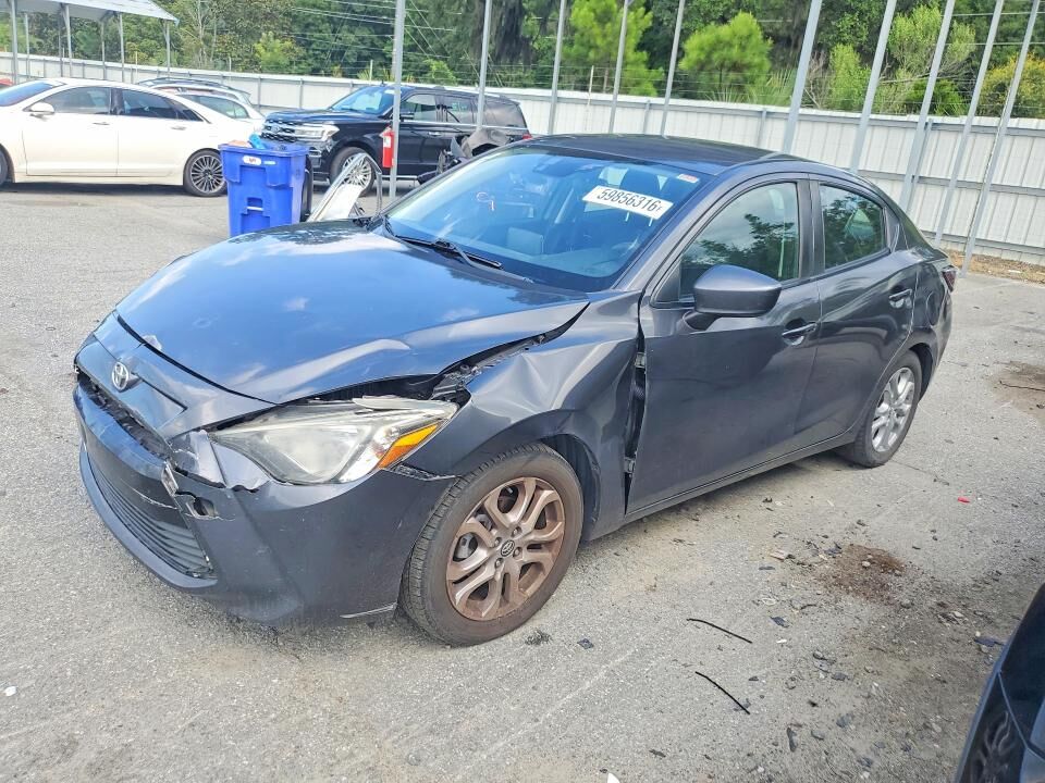 2017 TOYOTA Yaris