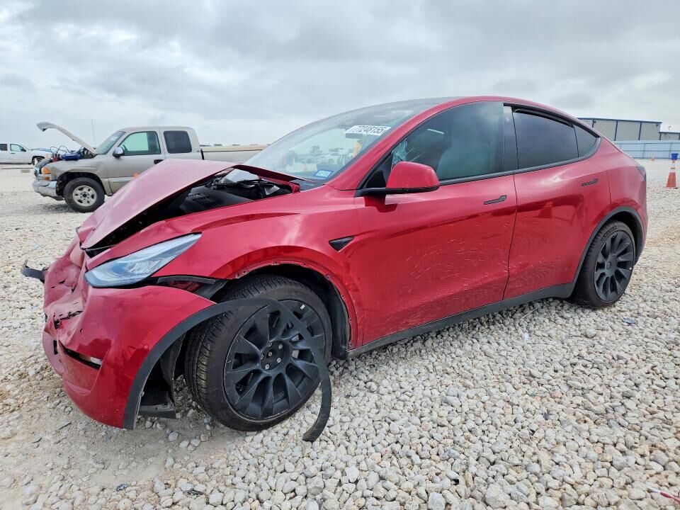 2022 TESLA Model Y