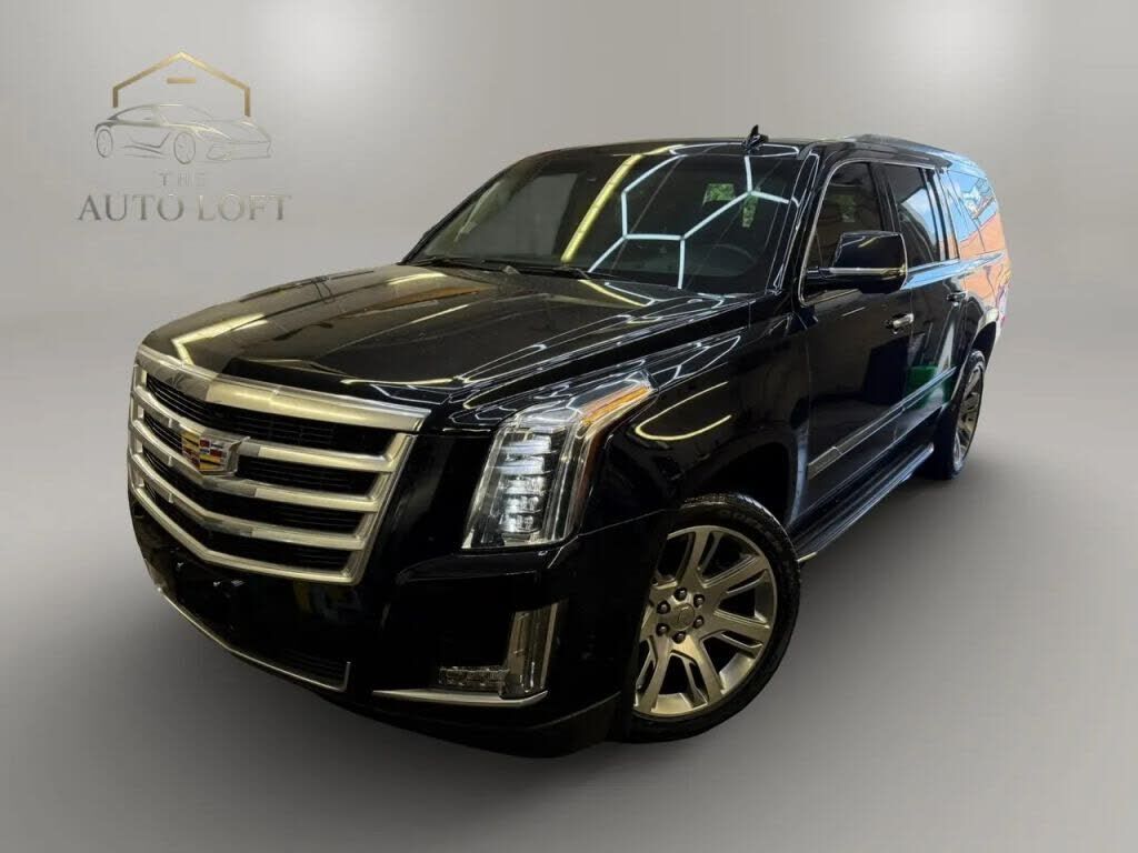 2018 CADILLAC Escalade ESV