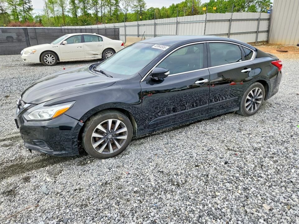 2017 NISSAN Altima