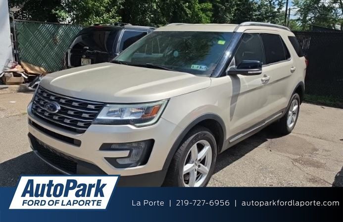 2017 FORD Explorer