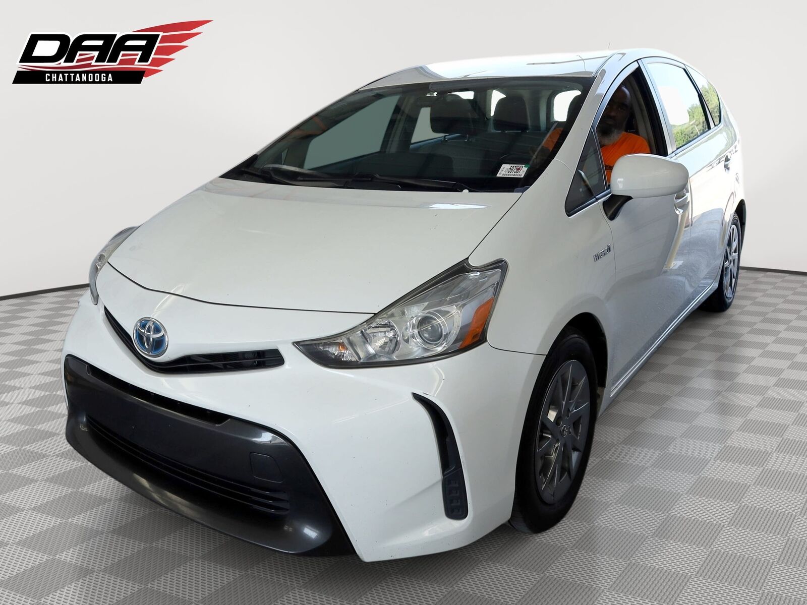 Toyota Prius V