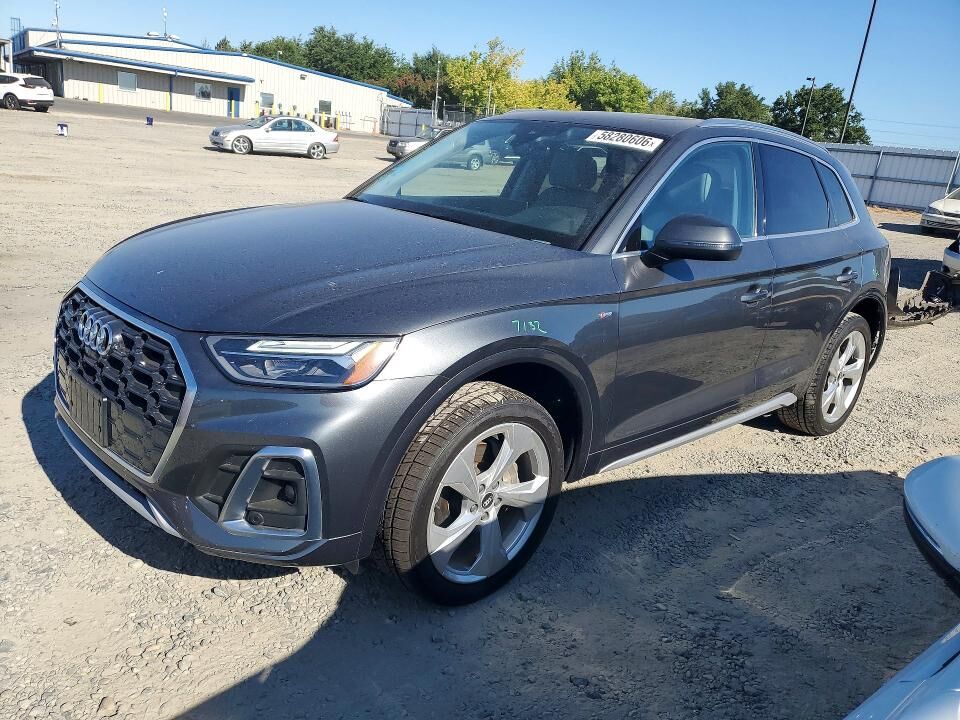 2022 AUDI Q5