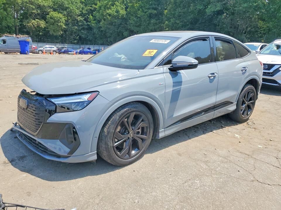 2024 AUDI Q4