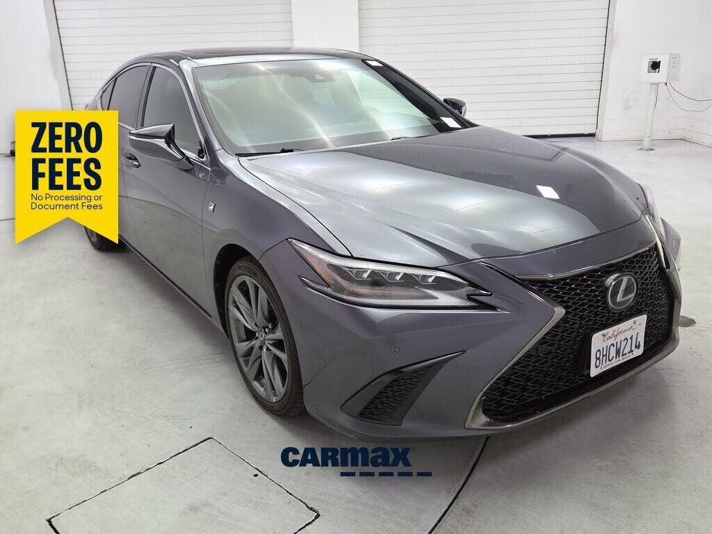 2019 LEXUS ES