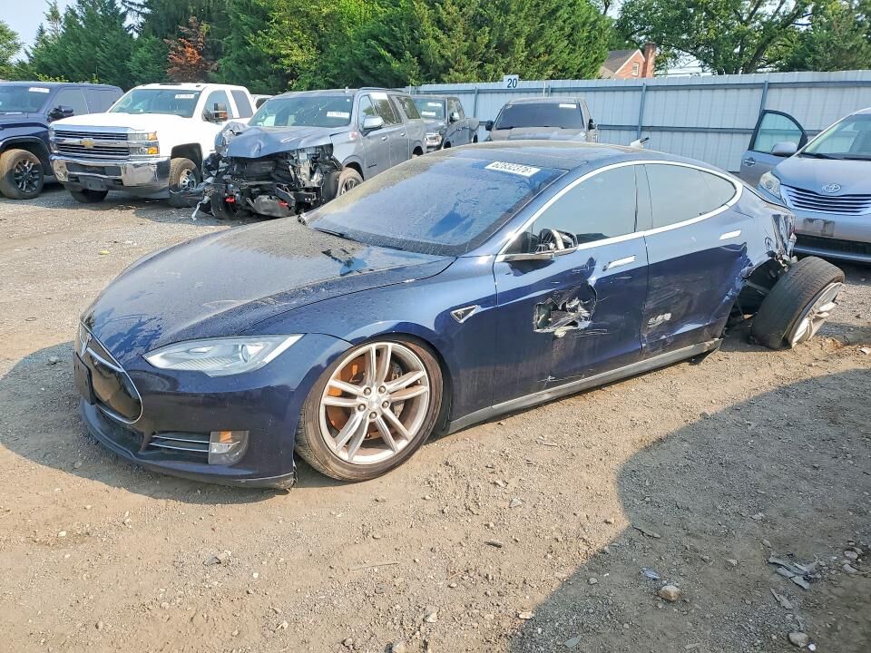 2013 TESLA Model S