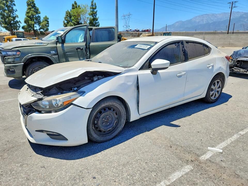 2017 MAZDA Mazda3