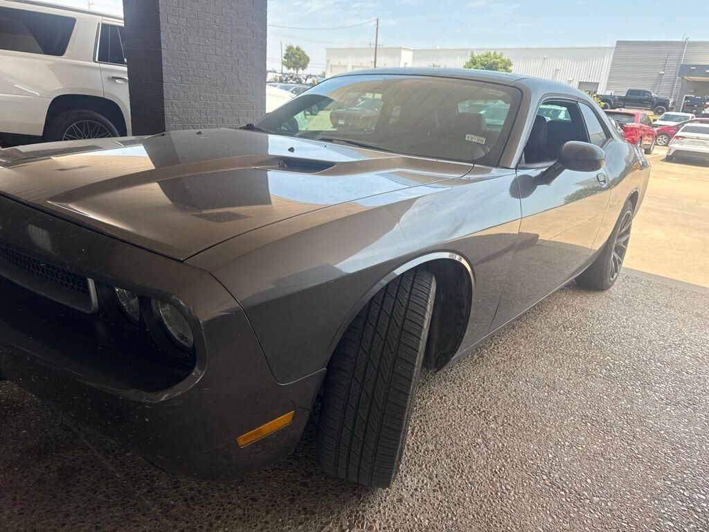 2014 DODGE Challenger
