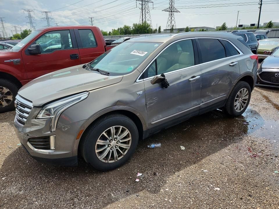 2017 CADILLAC XT5