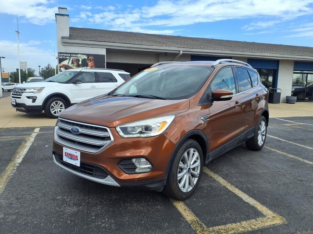 2017 FORD Escape
