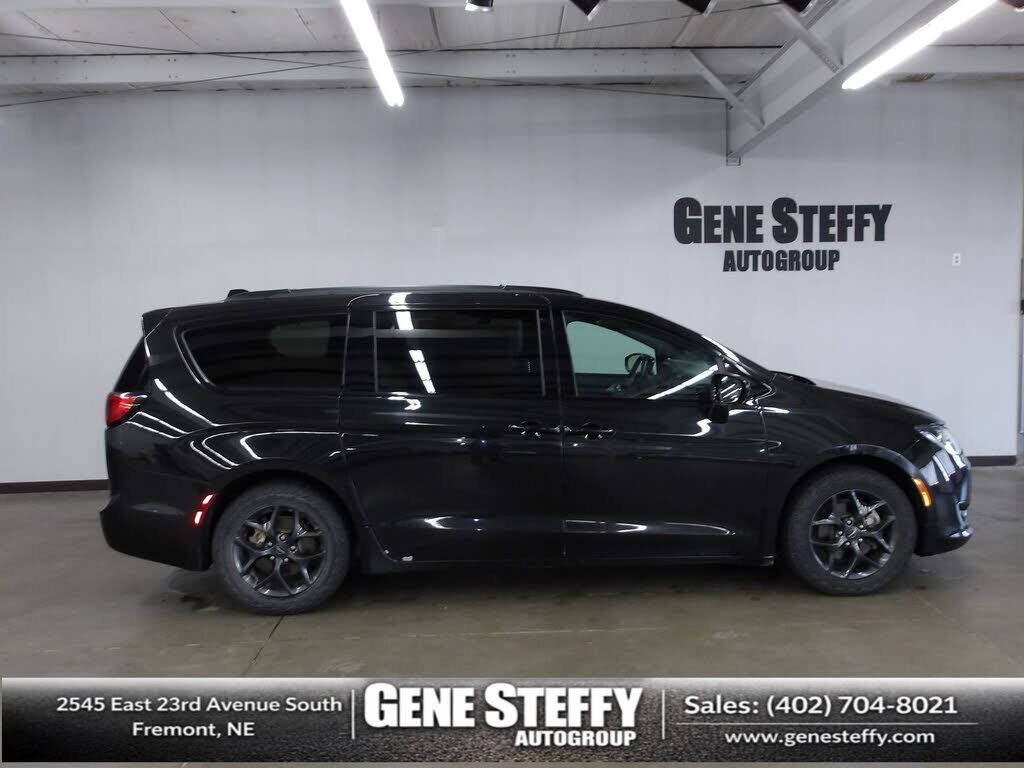 2018 CHRYSLER Pacifica