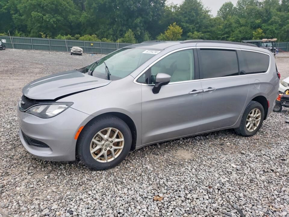 2021 CHRYSLER Voyager