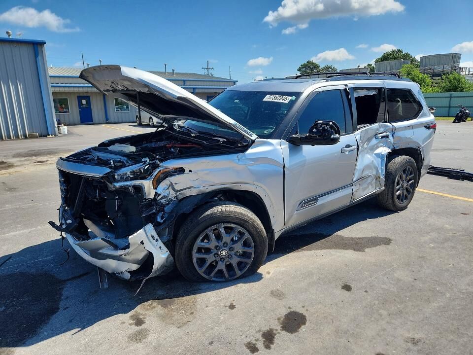 2025 TOYOTA Sequoia