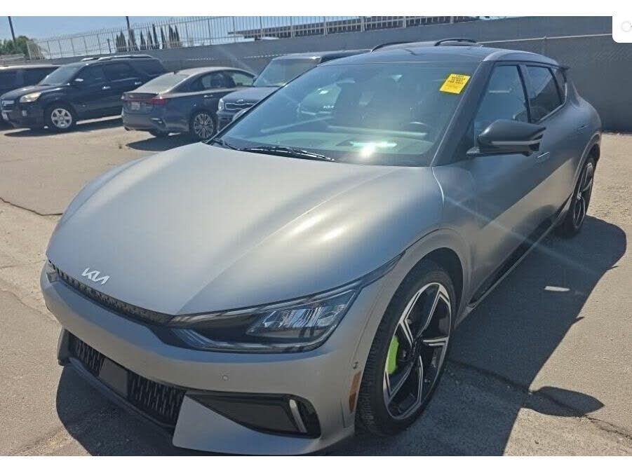 2023 KIA EV6