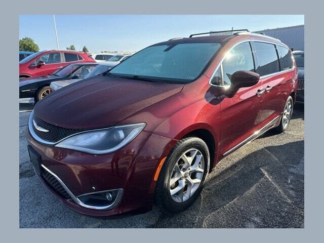 2019 CHRYSLER Pacifica