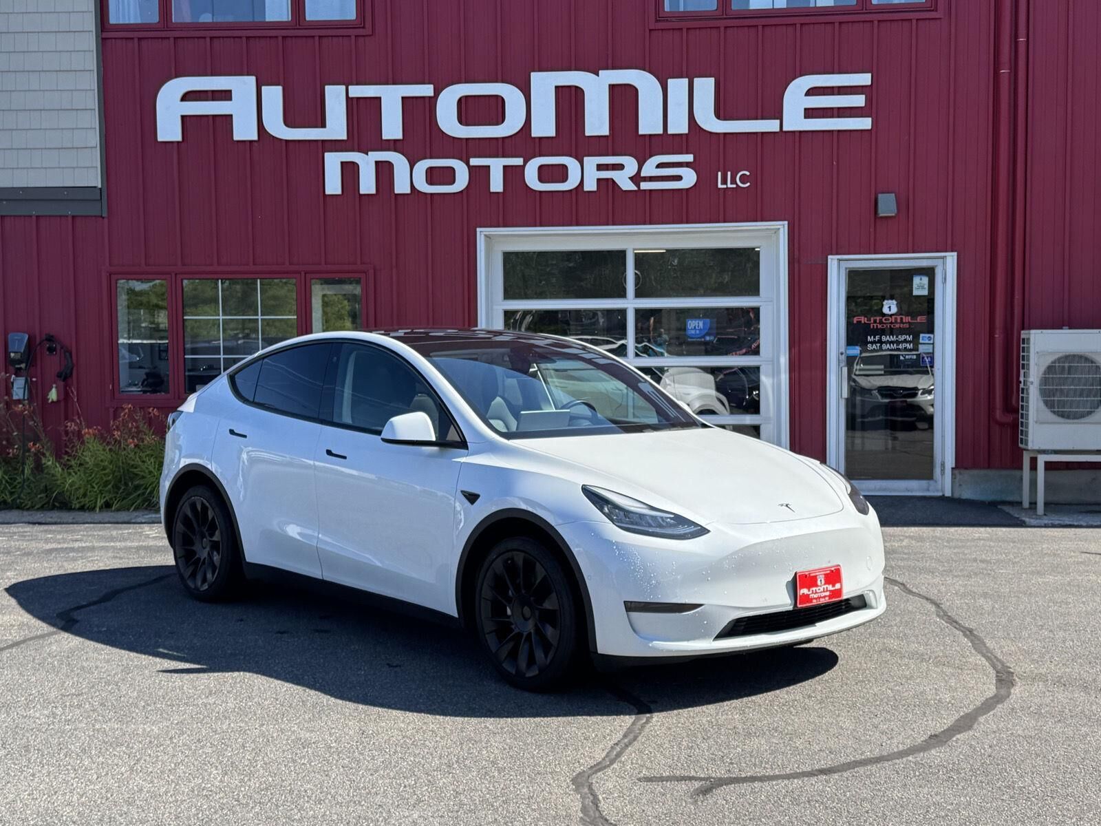 2021 TESLA Model Y