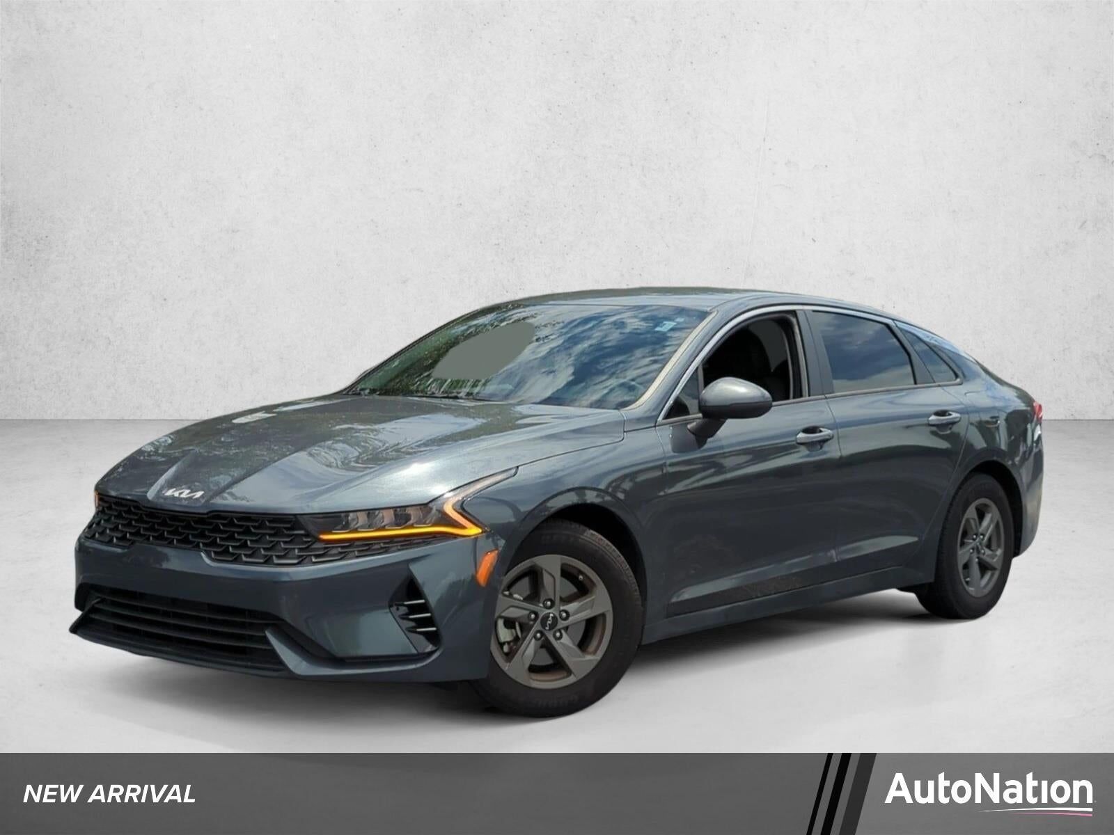 2022 KIA K5