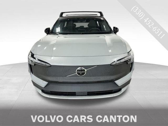 2026 VOLVO EX30 CC